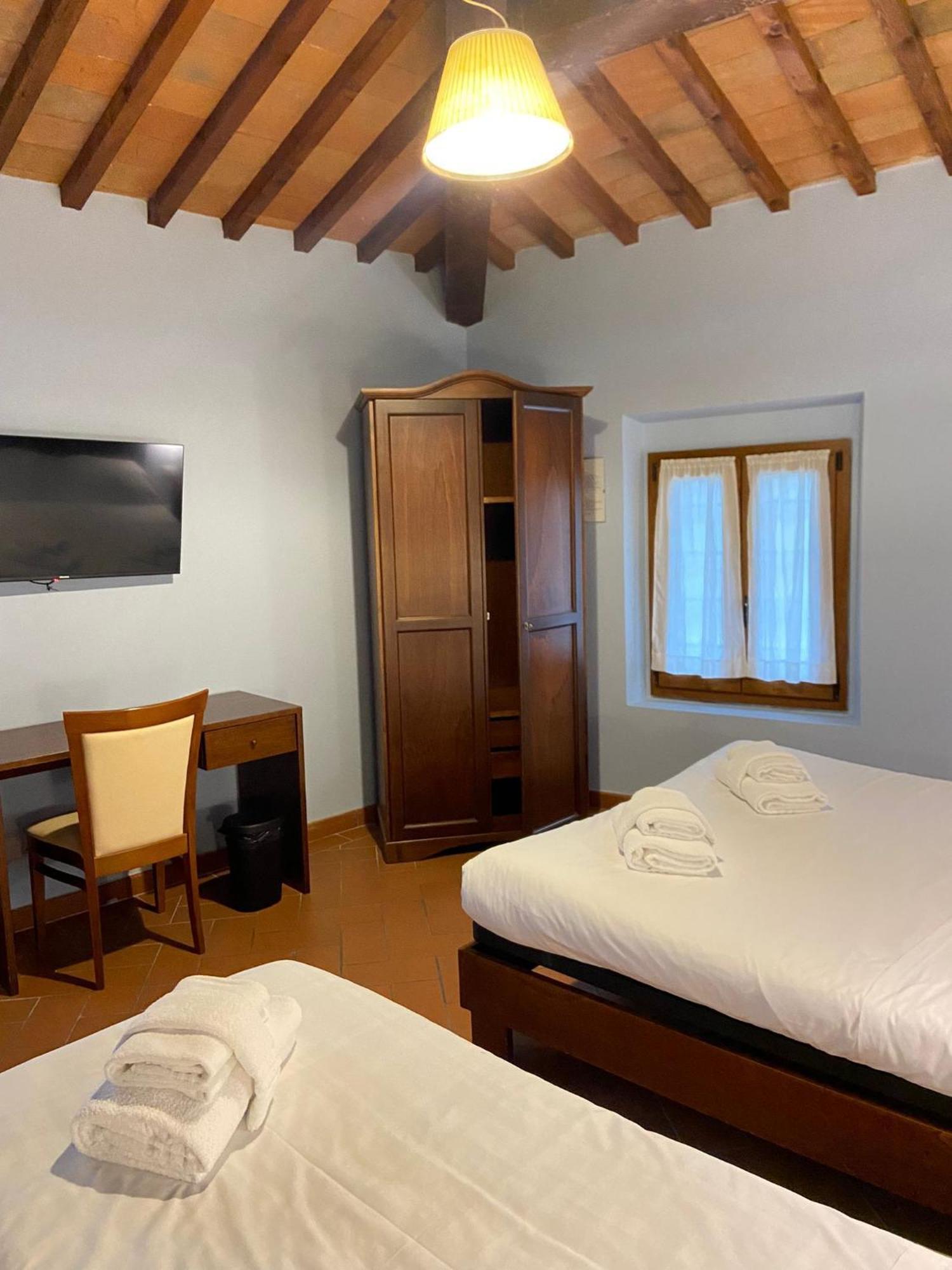Casale Dei Cento Acri Bed and breakfast Florencia
