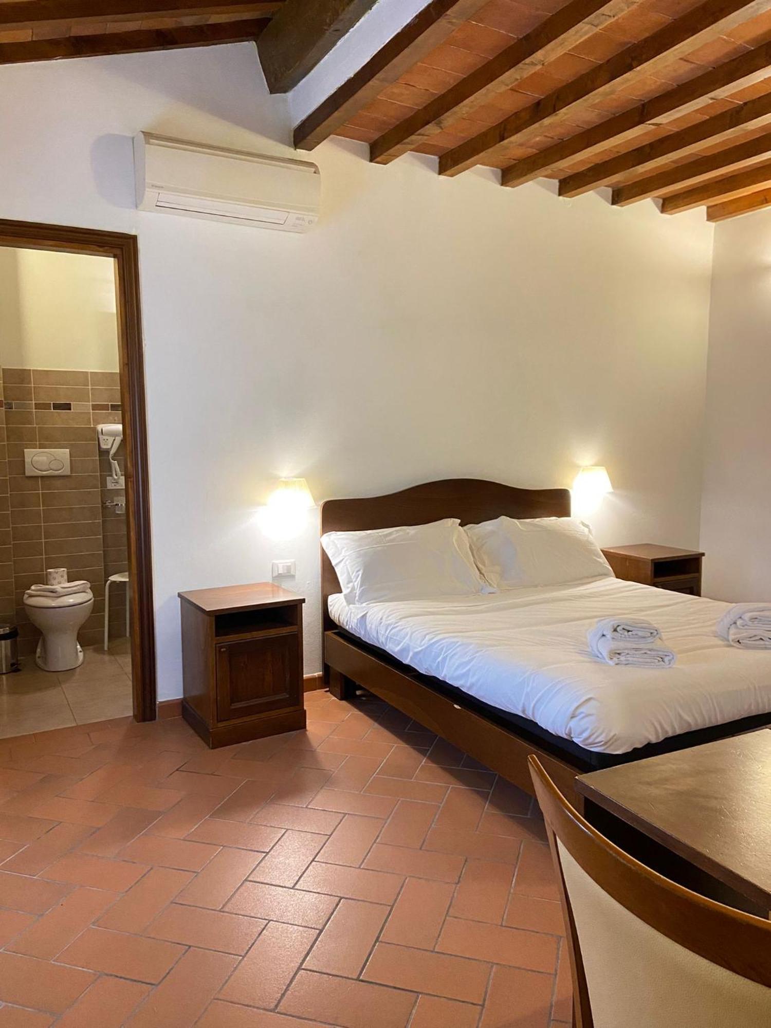 Bed and breakfast Casale Dei Cento Acri 2*