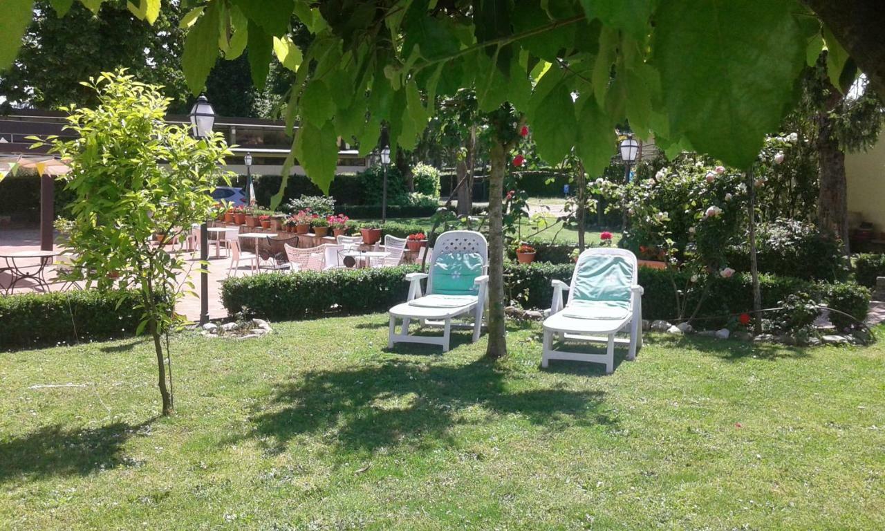 Casale Dei Cento Acri Bed and breakfast Florencia